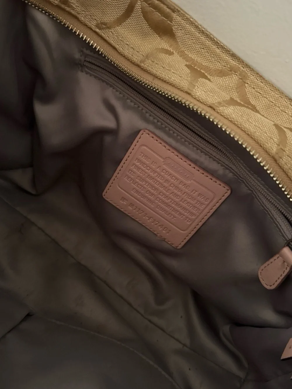 Vintage Y2K 2000s Coach Tan & Pink Soho Shoulder Bag